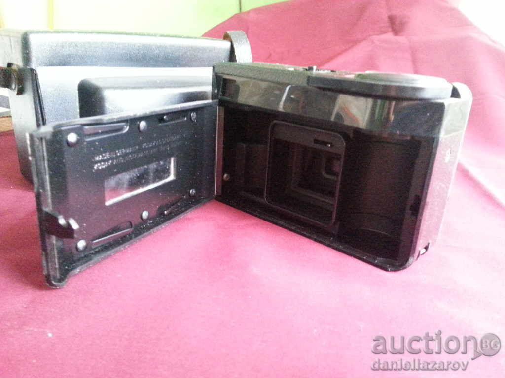 Auction Old Kodak Camera, Kodak 1968 Auction Old Kodak Camera, Kodak 1968