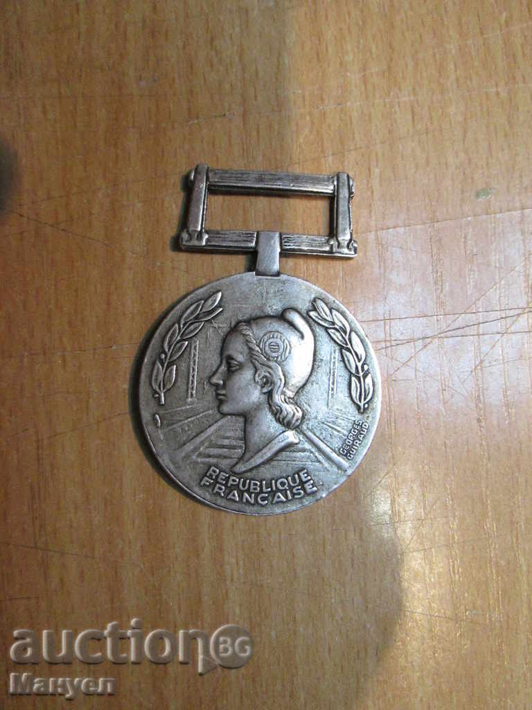 I sell some French medal.