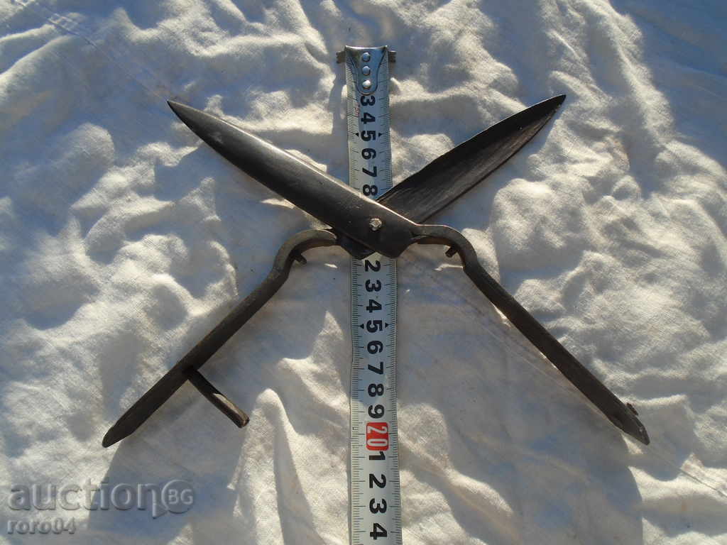 Licitație STARA forjare fructe / foarfece Licitație STARA forjare fructe / foarfece