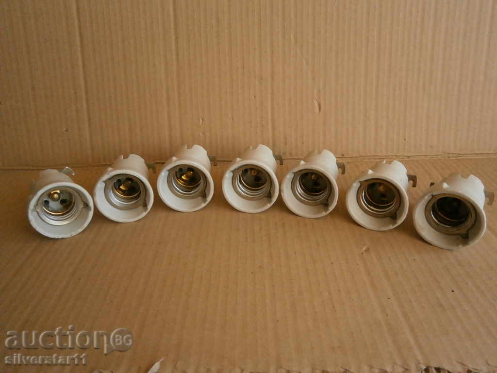 Delivery of sock porcelain sockets 7 pieces new Delivery of sock porcelain sockets 7 pieces new