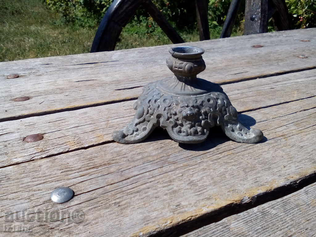 Antique chandelier cover with price 17.00 BGN | € 8.69 Antique chandelier cover with price 17.00 BGN | € 8.69