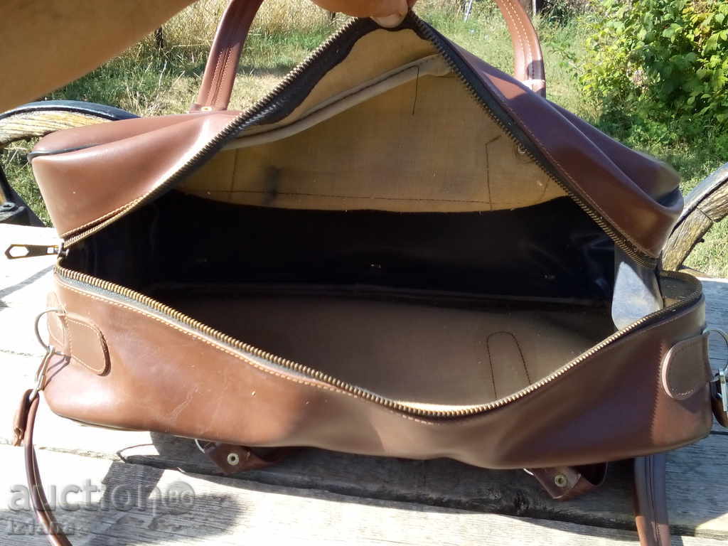 An old leather bag, a bag - 7