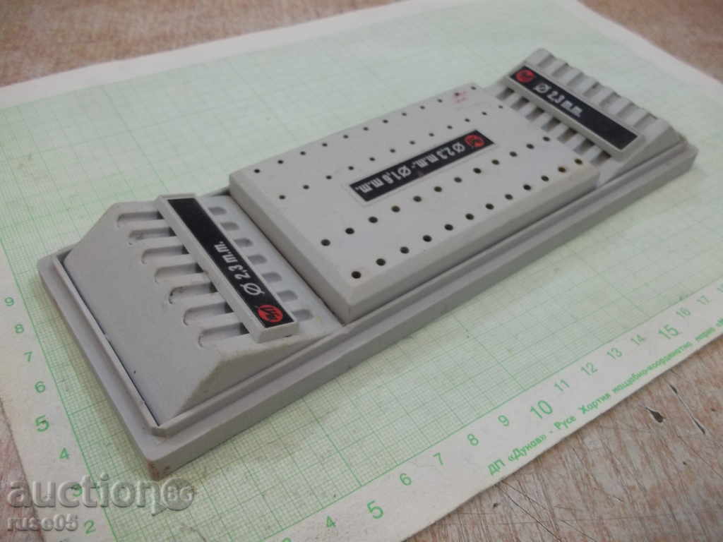 Delivery of Plastic stand for medical pins Delivery of Plastic stand for medical pins