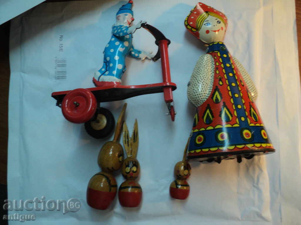 Delivery of LOT OLD METAL TOYS-RUSSIAN. Delivery of LOT OLD METAL TOYS-RUSSIAN.