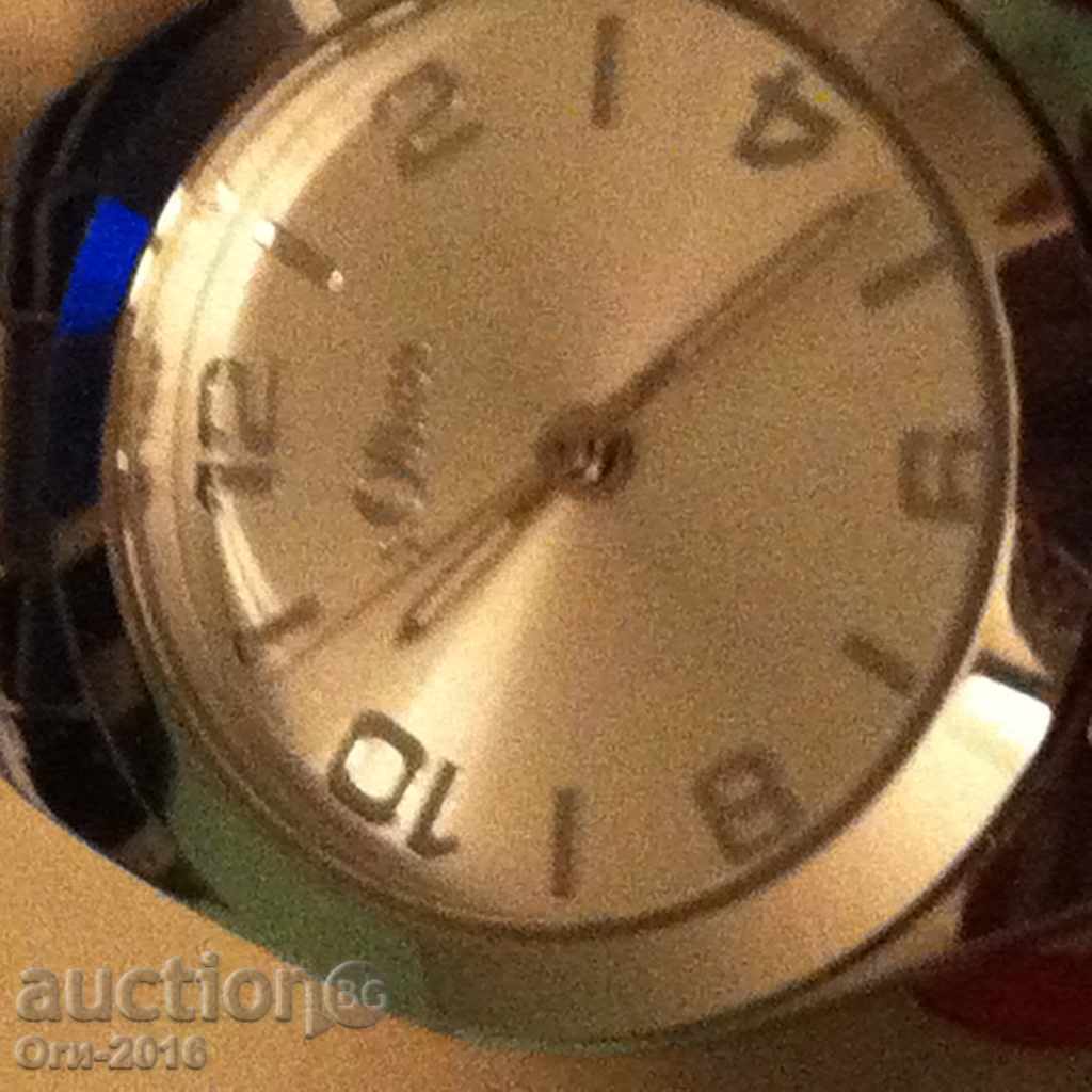 Auction Clock s.Oliver Auction Clock s.Oliver