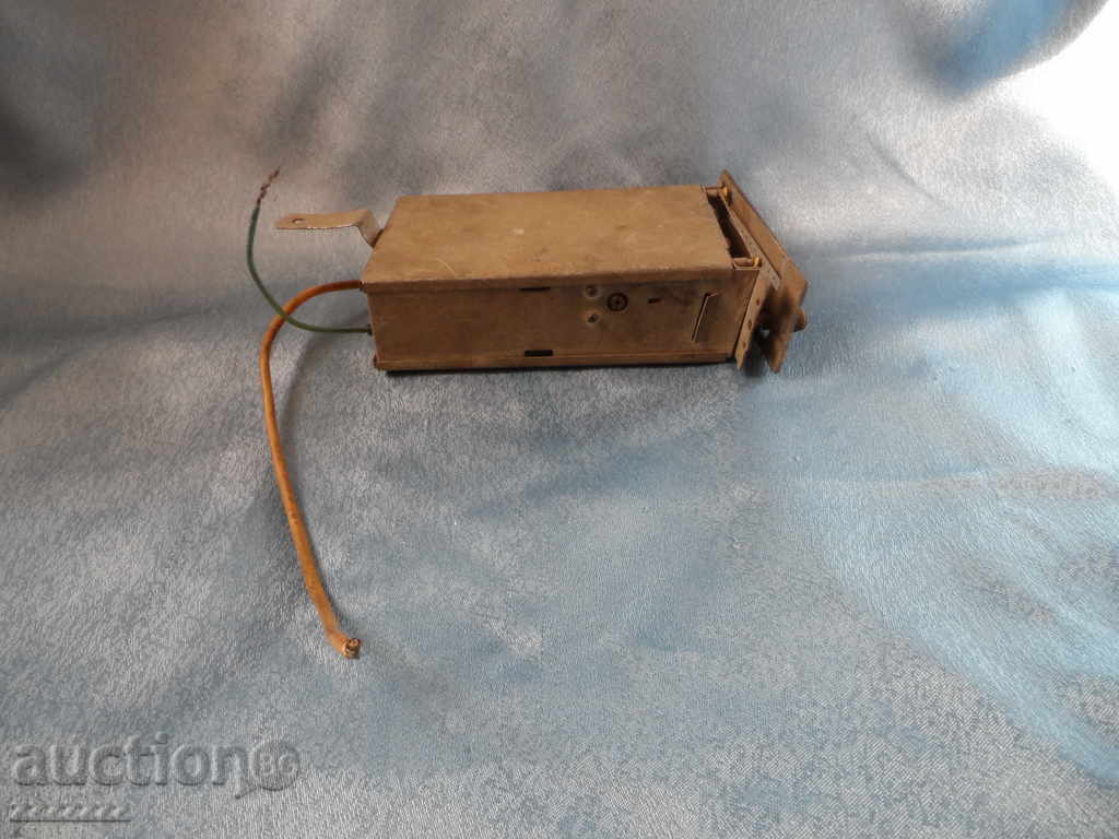 old car radio - 5 old car radio - 5