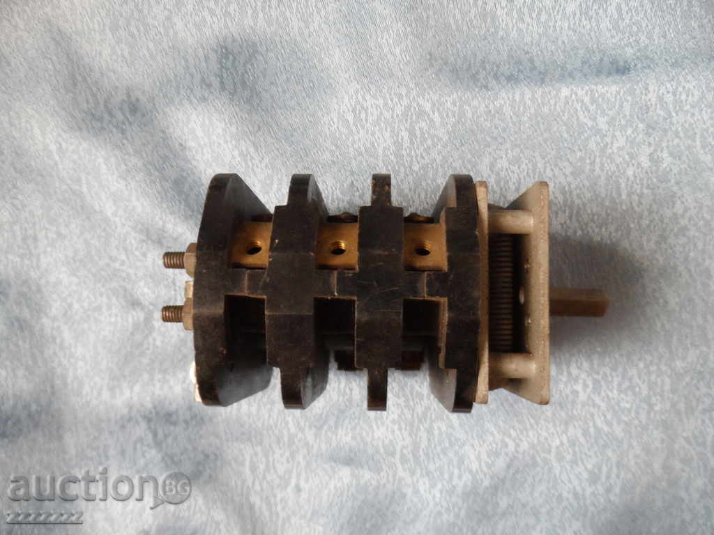 Auction old switch Auction old switch