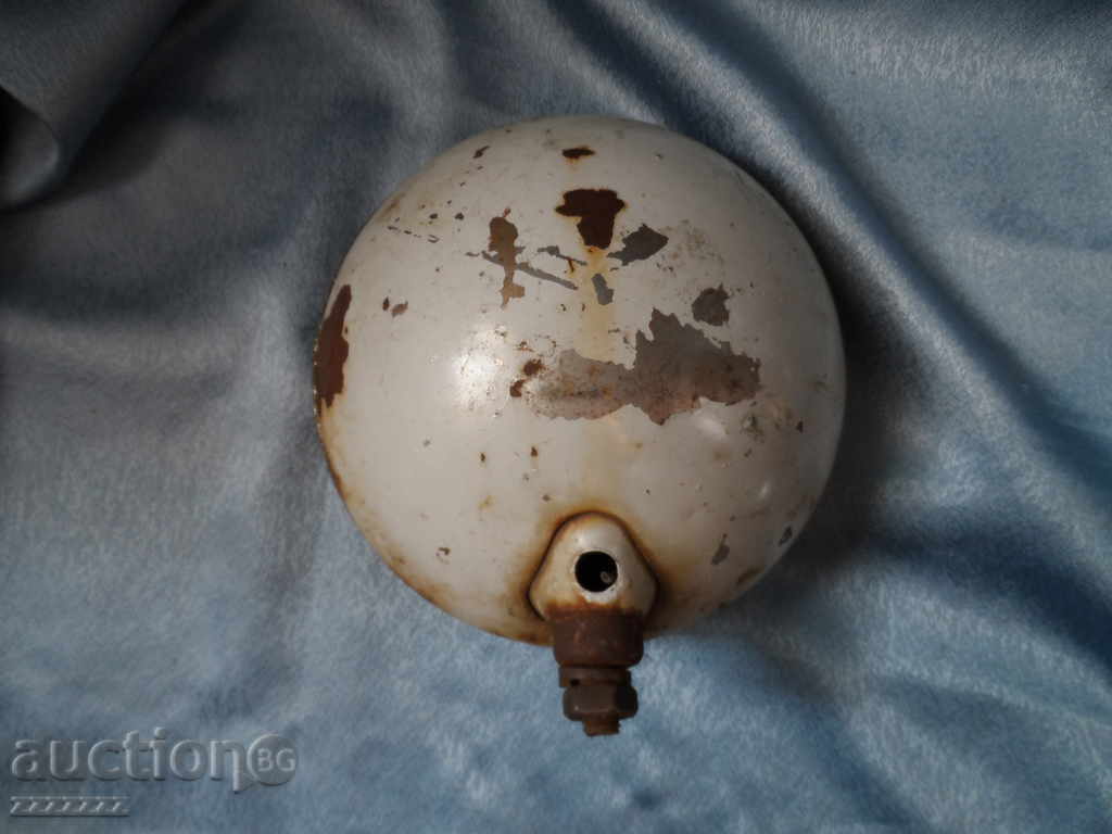 Licitație un far vechi Licitație un far vechi