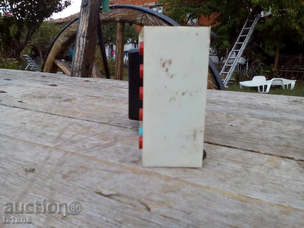 Delivery of Old voltmeter Delivery of Old voltmeter