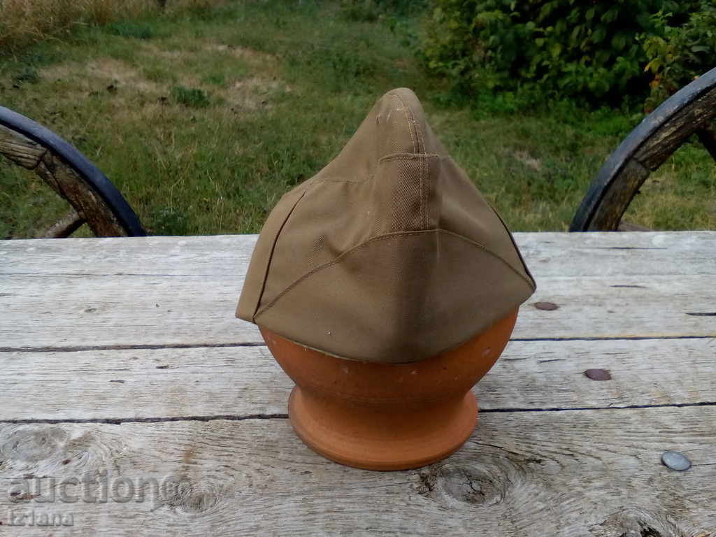 Στρατιωτική καπάκι, καπέλο
