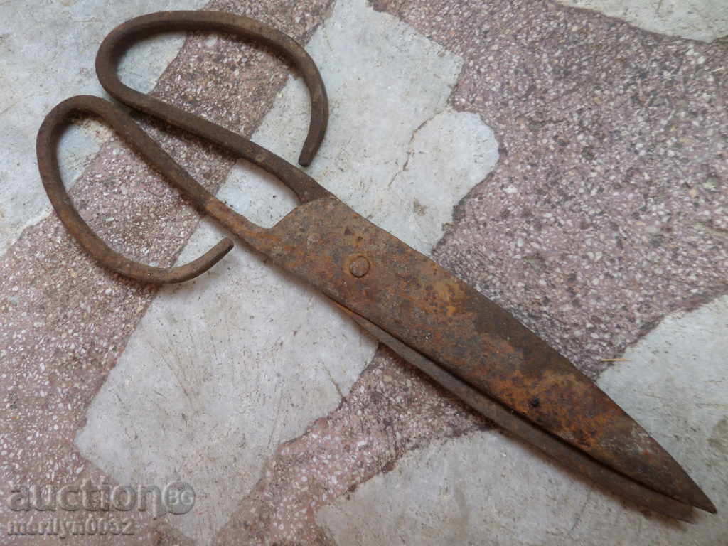 Πλαστά ψαλίδι, σίδερο με τιμή 26.00 BGN | € 13.29 Πλαστά ψαλίδι, σίδερο με τιμή 26.00 BGN | € 13.29