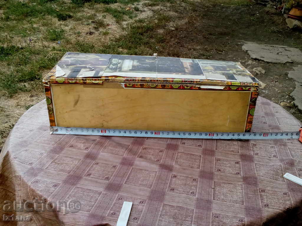 Auction An old box of Cuban cigars Auction An old box of Cuban cigars