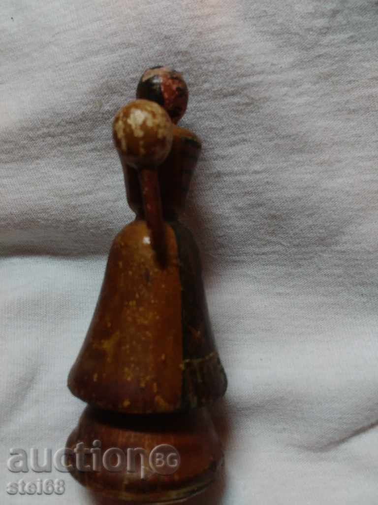 Auction WOODEN FIGURINE Auction WOODEN FIGURINE