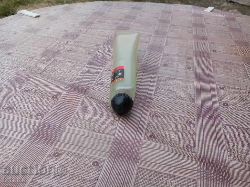 Доставка на Шише от одеколон ЛЕЛЬ Доставка на Шише от одеколон ЛЕЛЬ