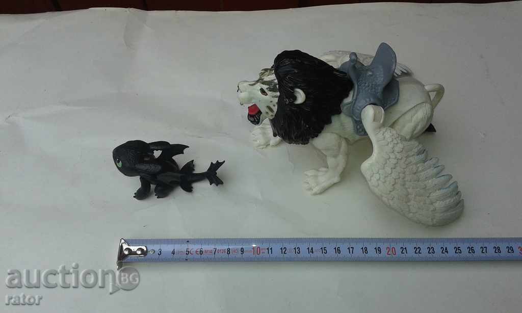 Auction Toys, toy LOV and DRAGON - 2 pcs. Auction Toys, toy LOV and DRAGON - 2 pcs.