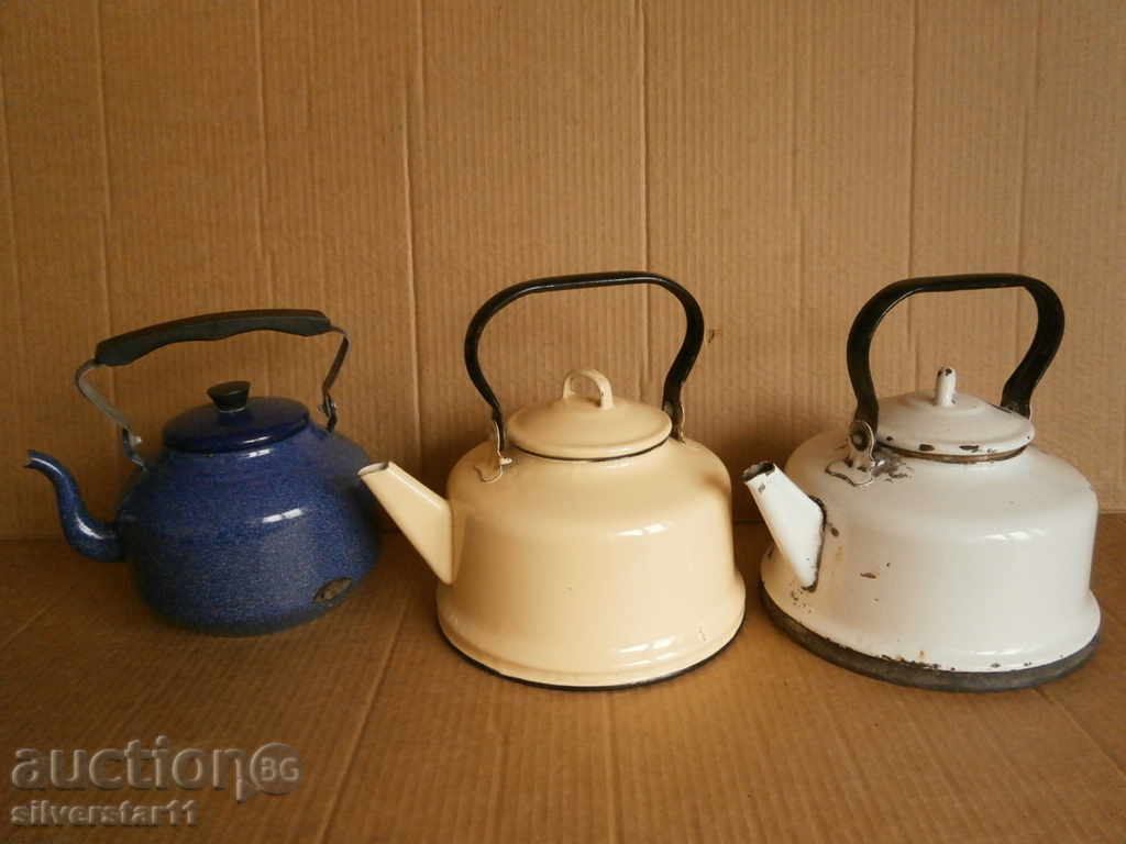 Auction lot teapot teapots enameled 3 large teapot Auction lot teapot teapots enameled 3 large teapot
