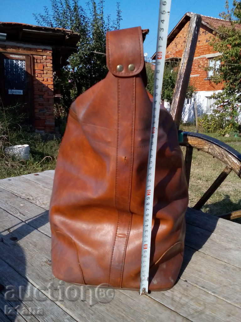 Delivery of Every bag, purse Delivery of Every bag, purse