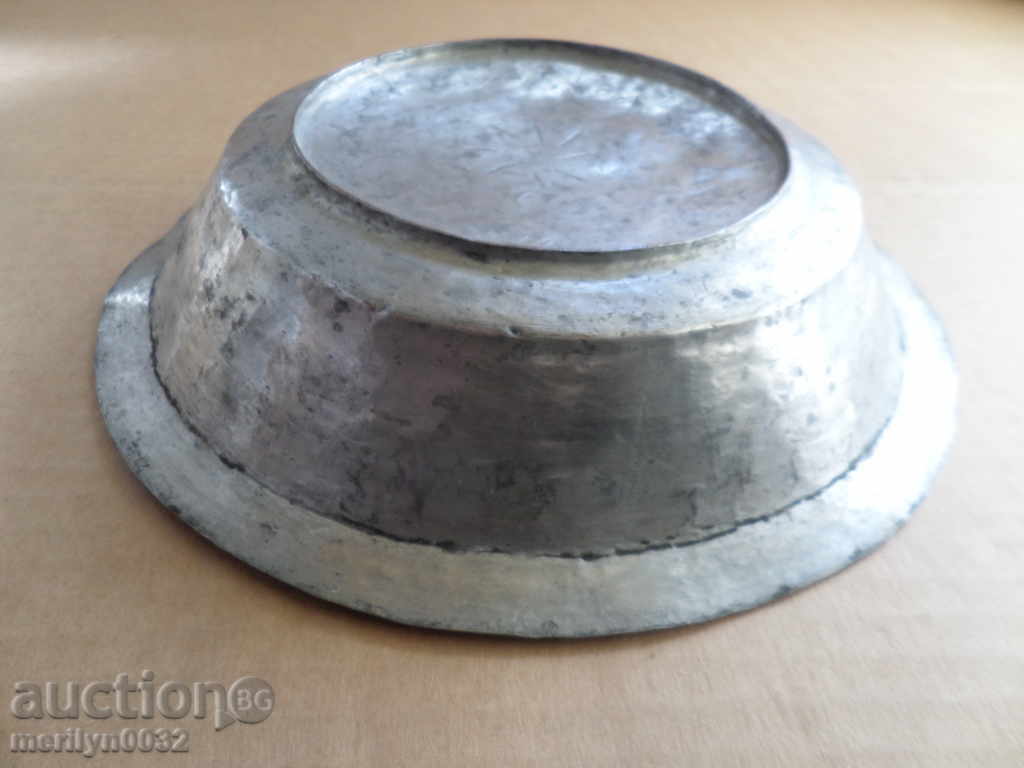 Auction Ancient tin tin, saucer, bowl, tass, copper pot, baker Auction Ancient tin tin, saucer, bowl, tass, copper pot, baker