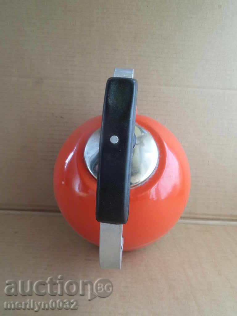 Емайлиран чайник от соца, съд с емайл, СССР - 7 Емайлиран чайник от соца, съд с емайл, СССР - 7