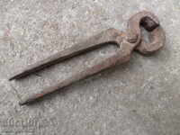 Old pliers, wrought iron, wrought iron,