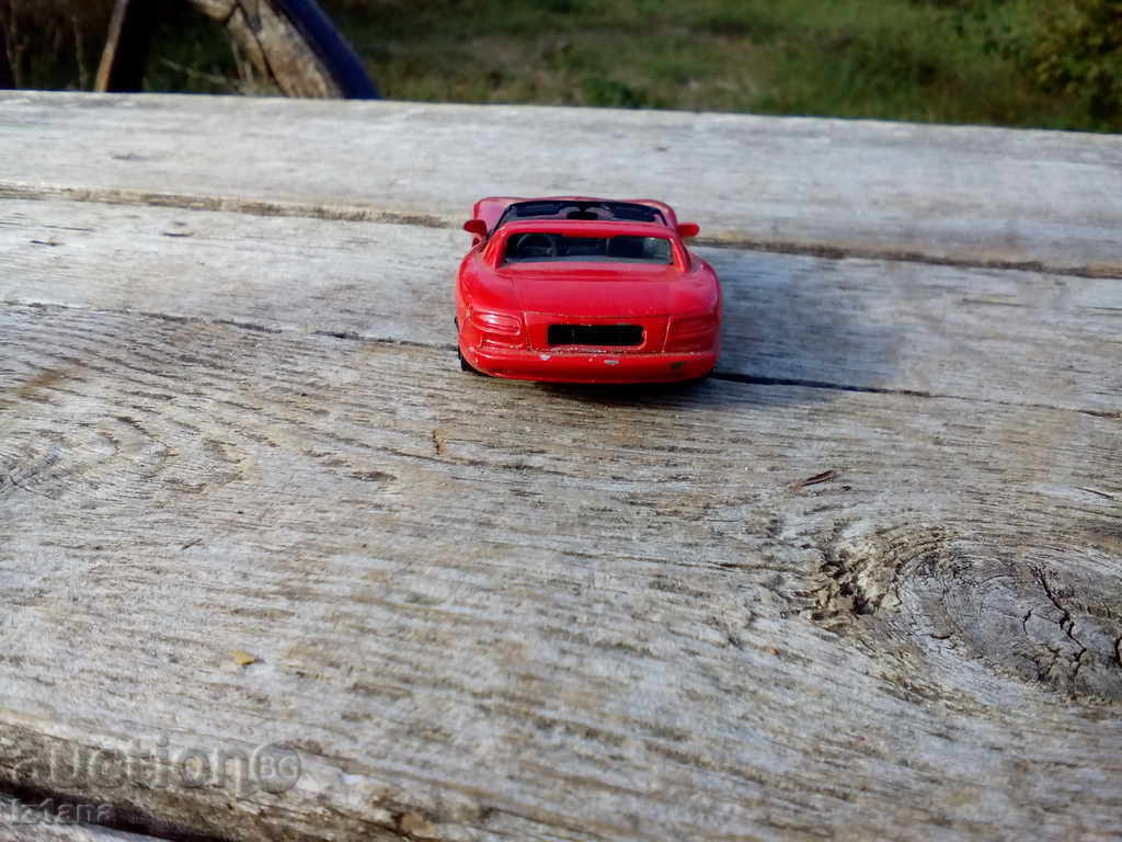 Auction A metal cart Auction A metal cart