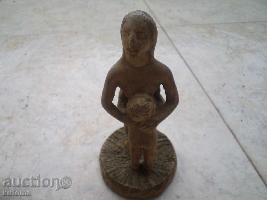 Auction 2 wooden statuettes Auction 2 wooden statuettes