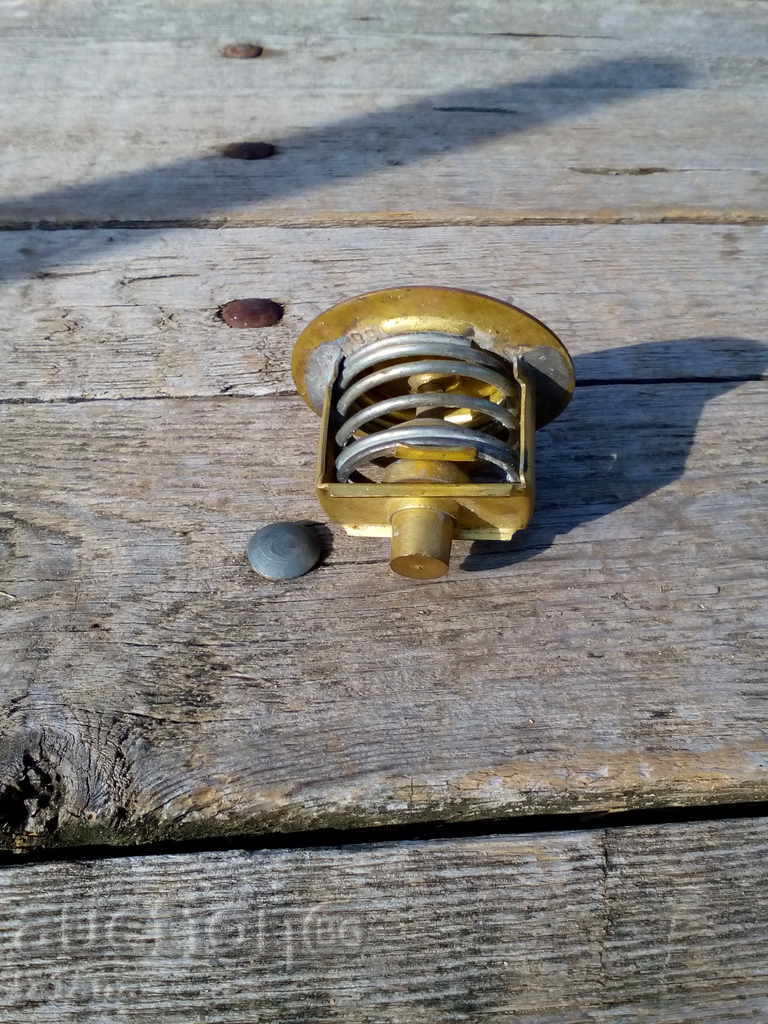 Thermostat LADA, LADA with price 12.00 BGN | € 6.14 Thermostat LADA, LADA with price 12.00 BGN | € 6.14