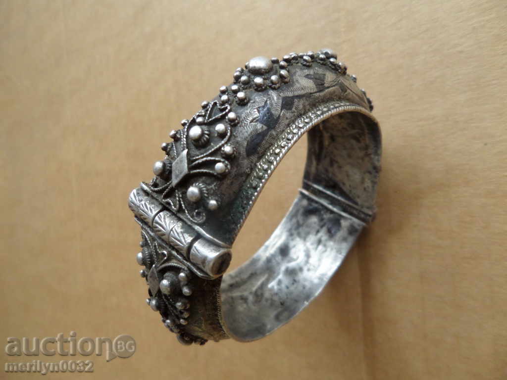 Renaissance silver bracelet silver jewelery jewelry with price 299.00 BGN | € 152.88 Renaissance silver bracelet silver jewelery jewelry with price 299.00 BGN | € 152.88