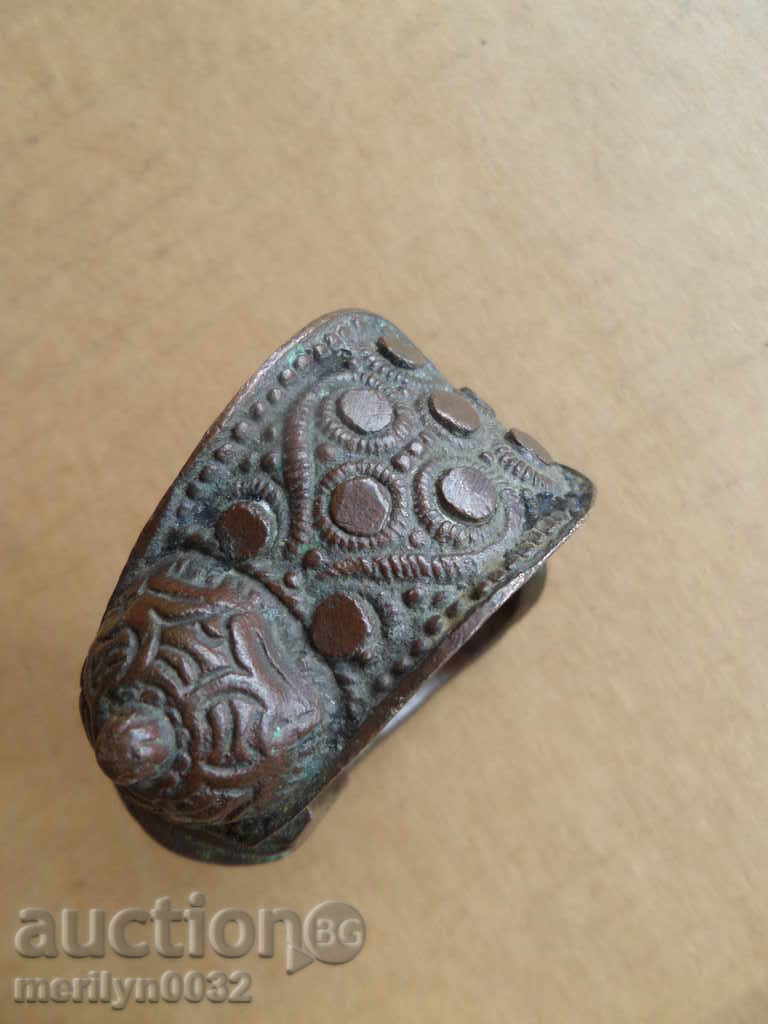 Delivery of Revival bracelet slingshot, ornament, jewelry Delivery of Revival bracelet slingshot, ornament, jewelry