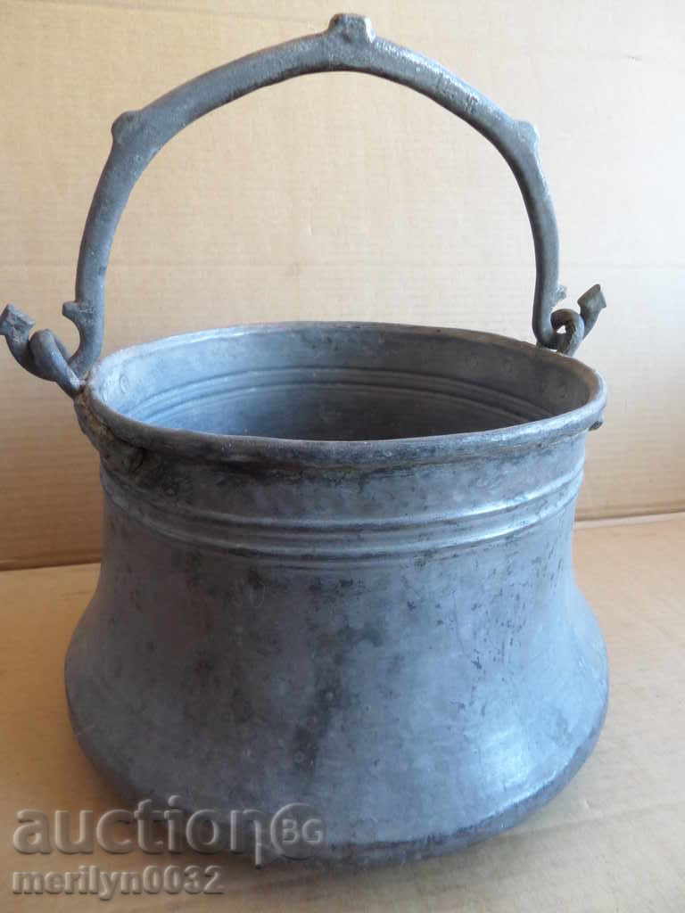Стар меден  котел, котле, менче, бакър
