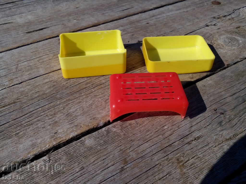 Old soap dish - 5