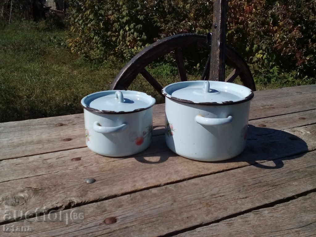 Auction Enamelled pot, pots Auction Enamelled pot, pots