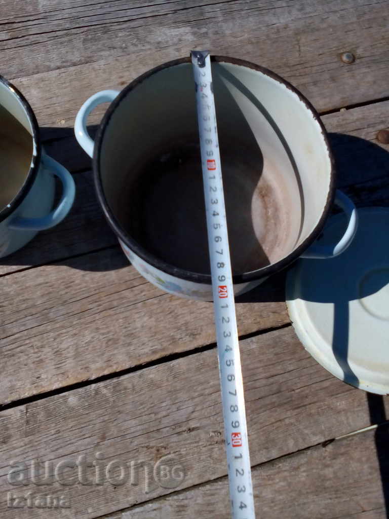 Enamelled pot, pots - 6 Enamelled pot, pots - 6