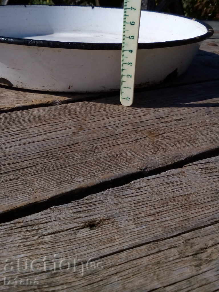 Enamelled baking tray, tepsi with price 9.00 BGN | € 4.60 Enamelled baking tray, tepsi with price 9.00 BGN | € 4.60