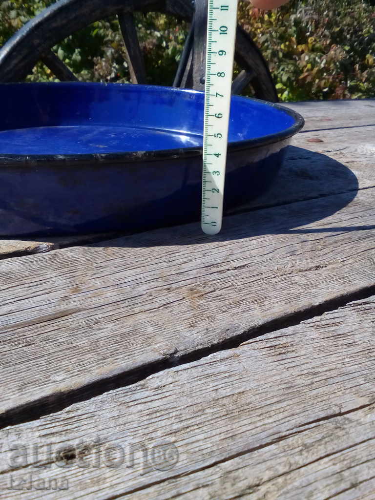 Enamelled tray, tray with price 12.00 BGN | € 6.14 Enamelled tray, tray with price 12.00 BGN | € 6.14