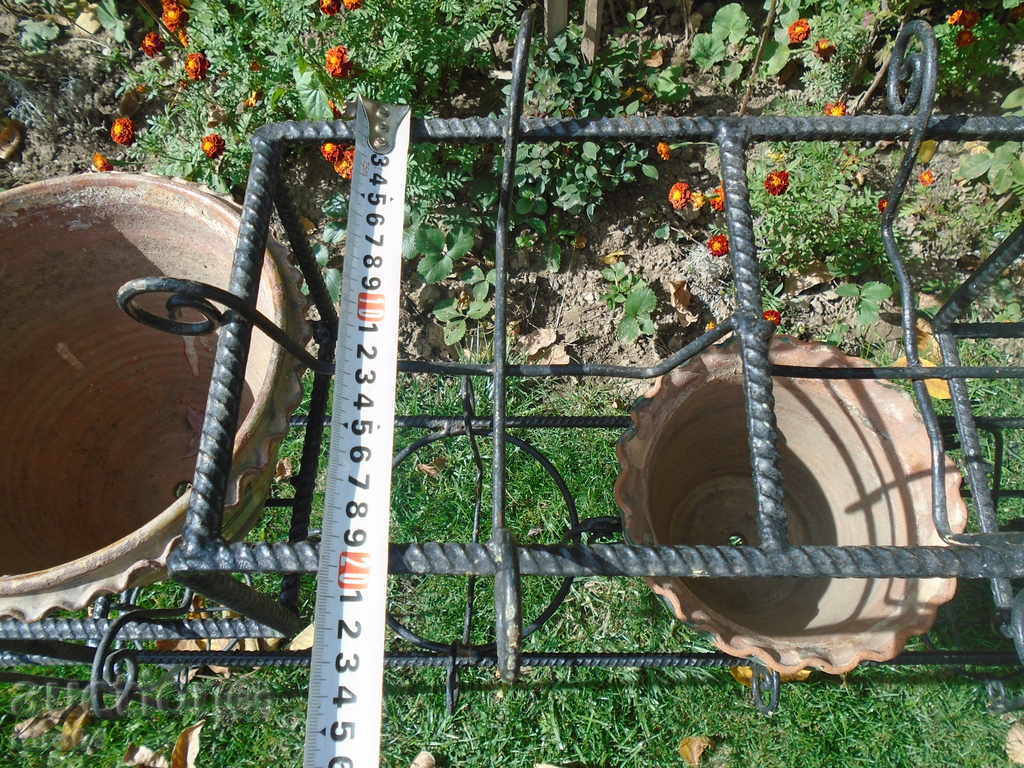 Auction HUGE STAR, MASSIVE HANGER CROWN Auction HUGE STAR, MASSIVE HANGER CROWN