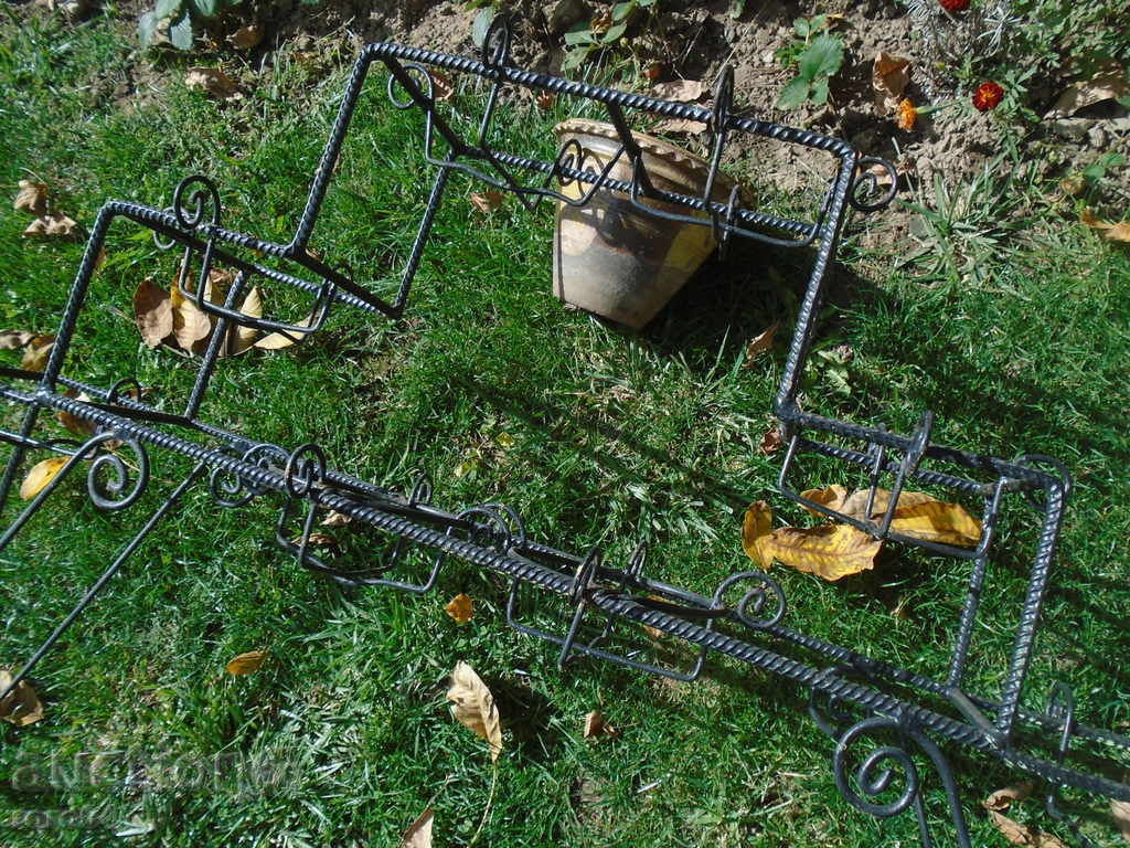 HUGE STAR, MASSIVE HANGER CROWN - 7 HUGE STAR, MASSIVE HANGER CROWN - 7