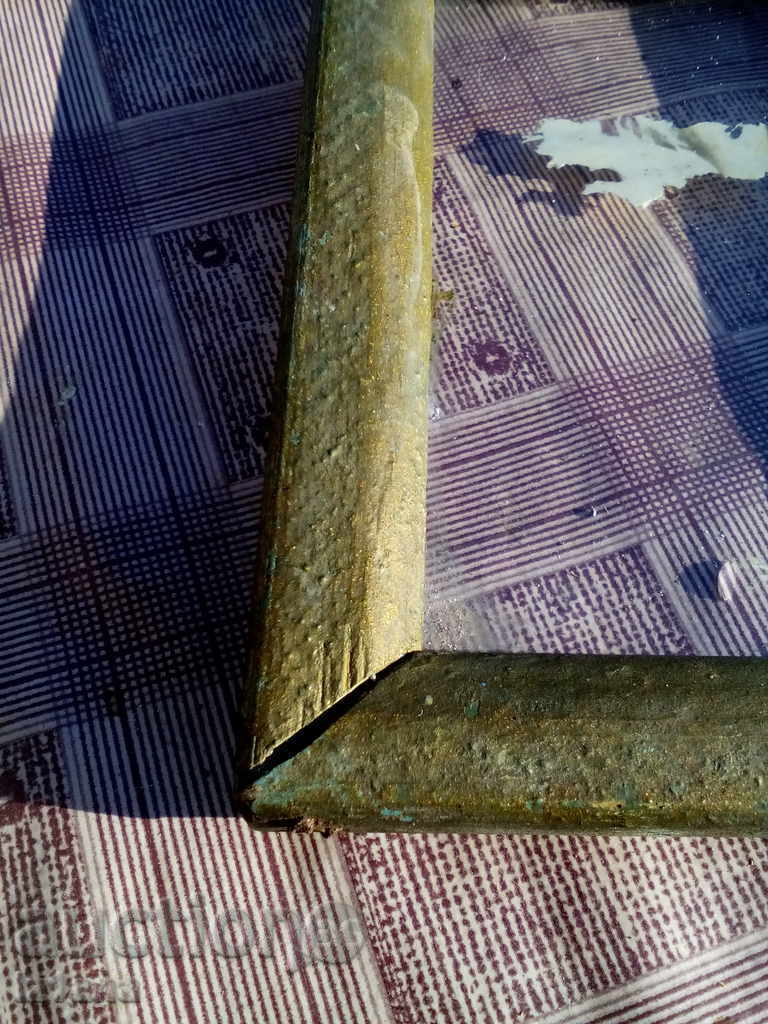 An old photo frame with price 6.00 BGN | € 3.07 An old photo frame with price 6.00 BGN | € 3.07