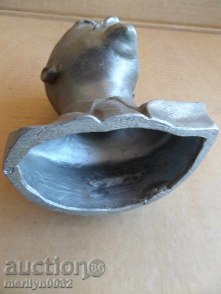 Auction Aluminum bust Lenin figure plastic statuette sculpture Auction Aluminum bust Lenin figure plastic statuette sculpture