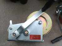 Hand winch 2000LB with 10m steel rope