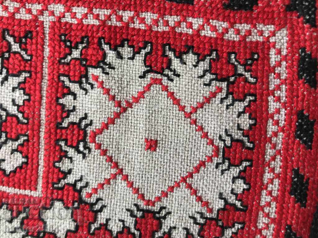 Каре, Покривка, бод, лен,разм.60/57 см,мулине с цена 39.95 лв. | € 20.43 Каре, Покривка, бод, лен,разм.60/57 см,мулине с цена 39.95 лв. | € 20.43