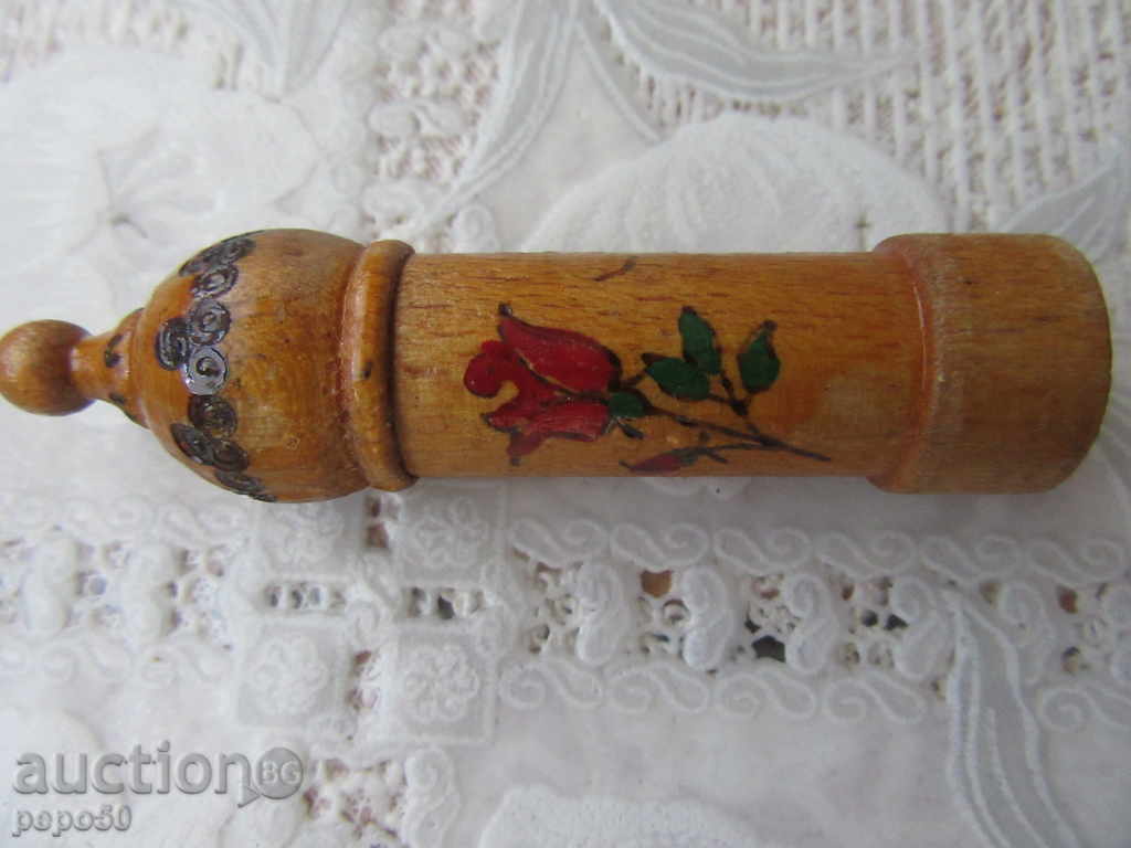 WOOD MOUSCLE FOR PERFUME FROM SOCIAL TIME