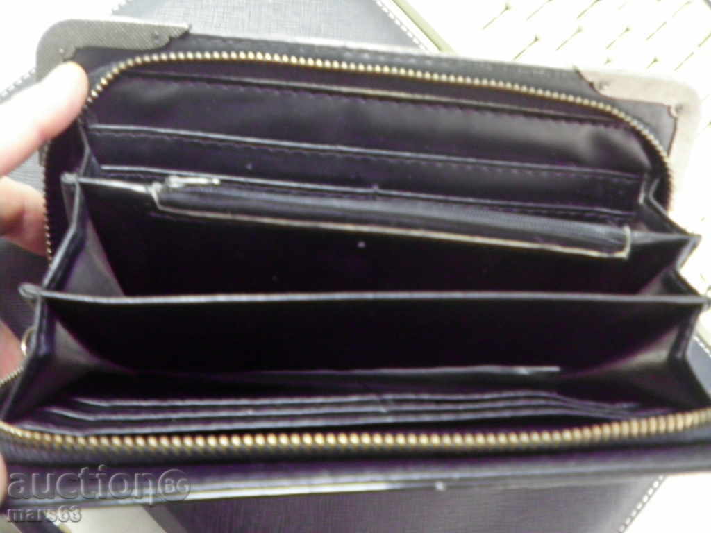 Auction Ladies' wallet Auction Ladies' wallet