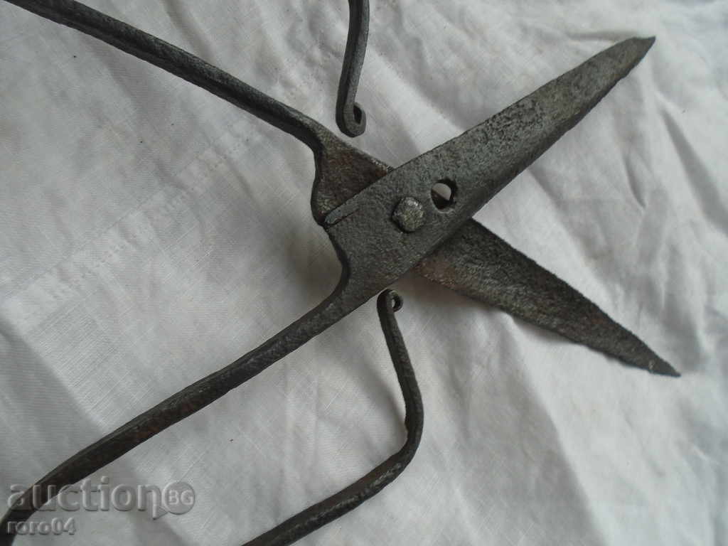 Auction LARGE STAR, VERY STAR, ABOVE BABY Auction LARGE STAR, VERY STAR, ABOVE BABY