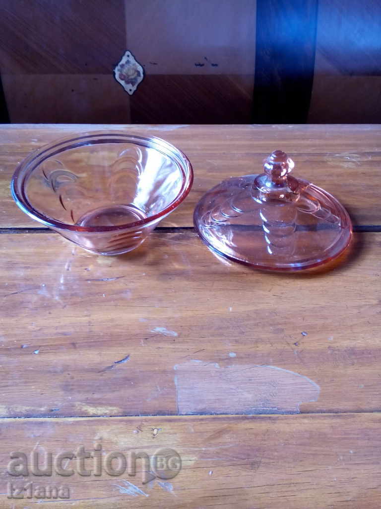 Auction Glass sugar bowl Auction Glass sugar bowl