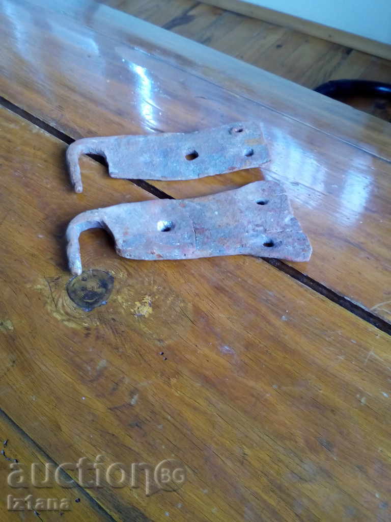 Auction Ancient hinges Auction Ancient hinges