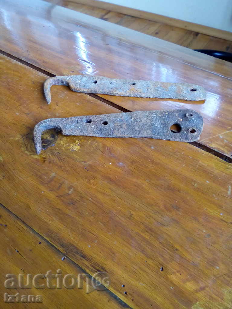 Auction Ancient hinges Auction Ancient hinges