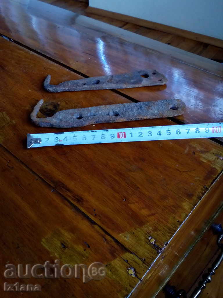 Ancient hinges - 5 Ancient hinges - 5