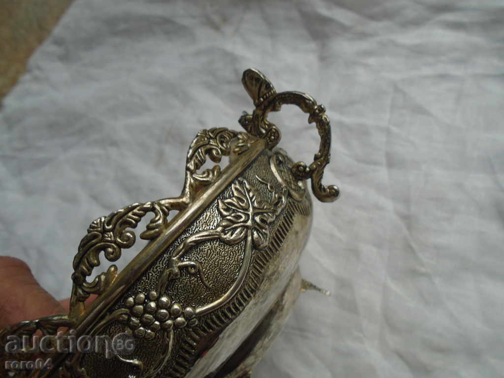 Delivery of BEAUTIFUL OLD BONBONIER / FRUCKIER Delivery of BEAUTIFUL OLD BONBONIER / FRUCKIER