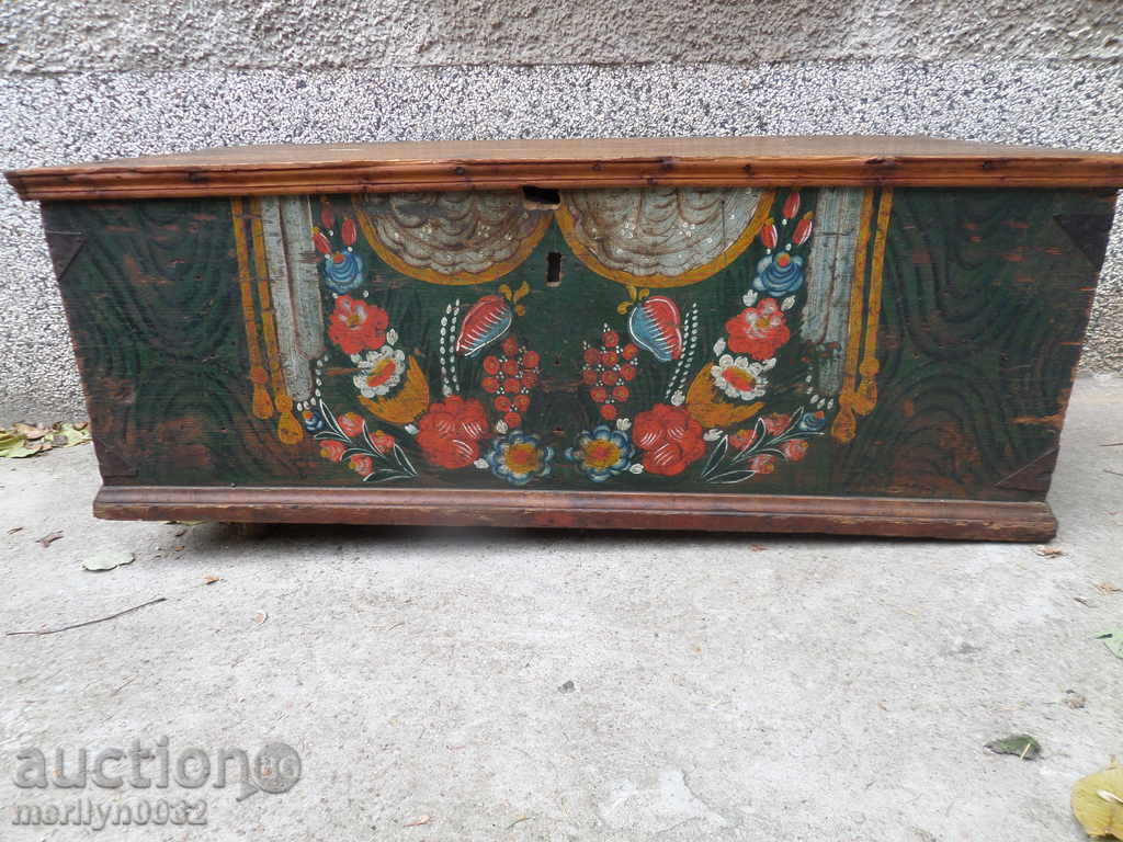 Renaissance painted chest, chest, chaise, chest of drawers